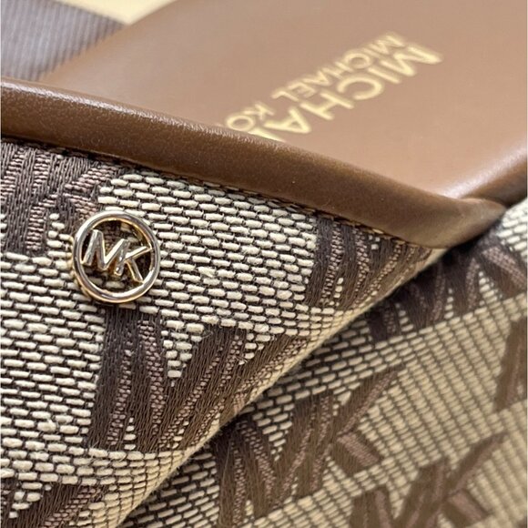 Michael Kors Women’s Brown MK Monogram Canvas Slip-On Wedge Sandals Size 9.5M - Picture 4 of 9